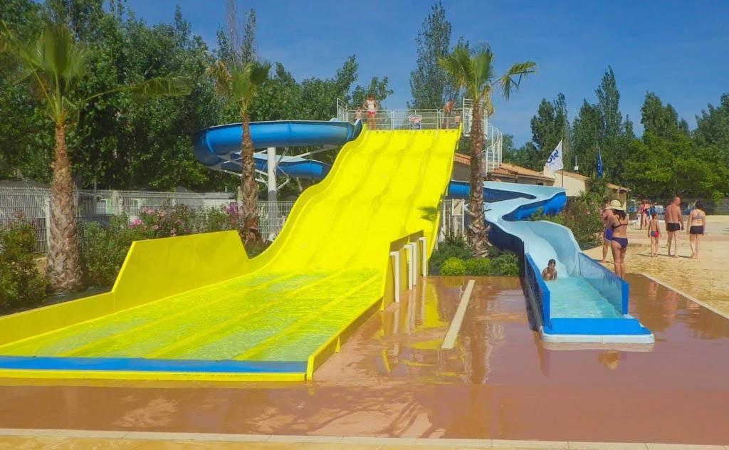 Camping La Carabasse Виас Экстерьер фото