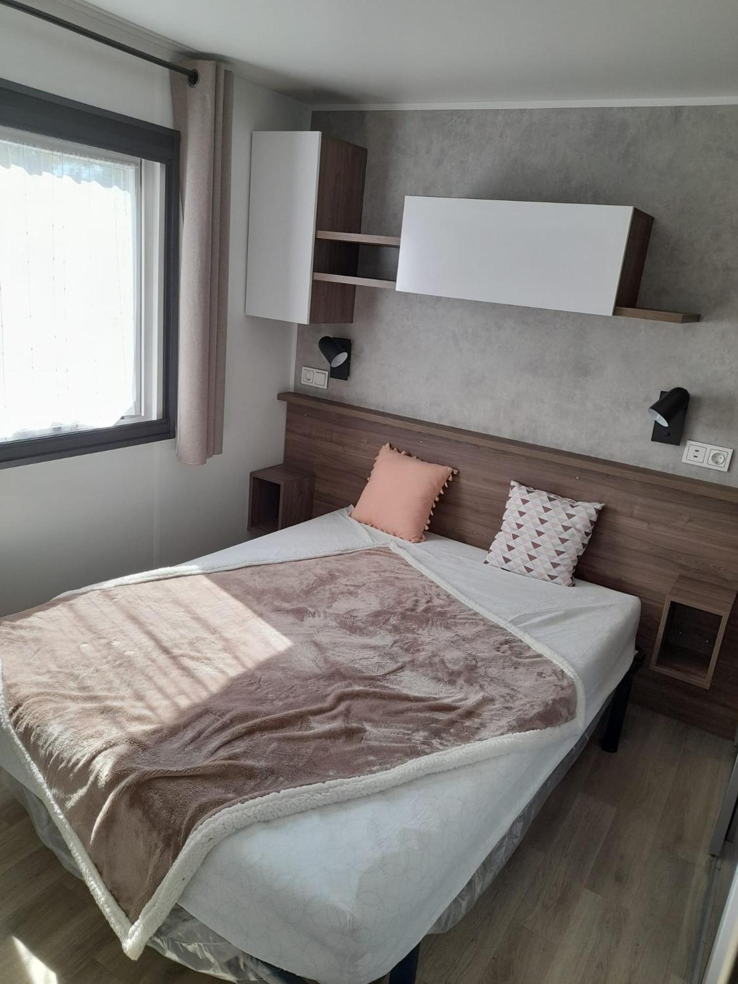 Camping La Carabasse Виас Экстерьер фото