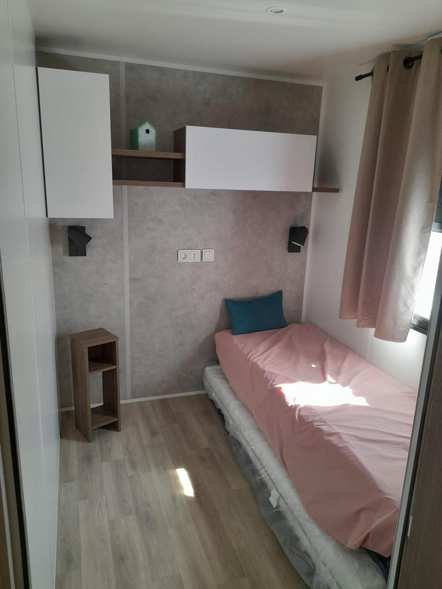 Camping La Carabasse Виас Экстерьер фото